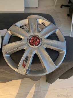 Puklice na kolesa 14" 15" 16" v perfektnom stave - 8