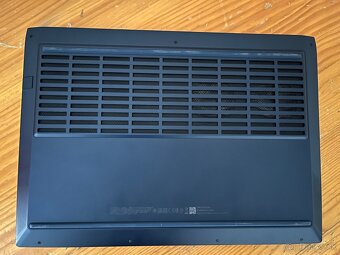 HP Victus 15 - 8