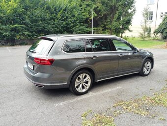 Volkswagen Passat 2.0TDI SCR Alltrack, 4Motion - 8