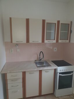 Predám 1-izbový byt v Tvrdošíne - 8