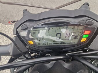 Suzuki GSX-S 1000 - 8