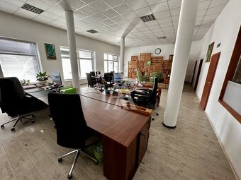 OBCHODNÝ PRIESTOR, ul. OSLOBODITEĽOV BARCA, KOŠICE IV - 8
