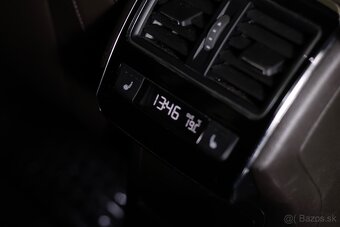 ŠKODA SUPERB KOMBI LAURIN & KLEMENT 2.0 TDi 4x4 140kW - 8