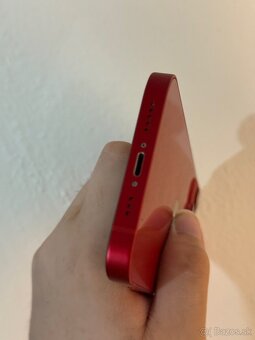 Predám iPhone 13 128GB Červený Stav 8/10 používaný - 8