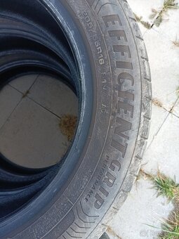 Predám 4ks, R16, 2 ročne letné pneumatiky Goodyear - 8