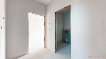 1-izb.byt s balkónom v II.ETAPE projektu POD RÁBLOM DVORNÍKY - 8
