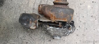 Predam turbodúchadlo Peugeot 3008 (2009-2016 roku). 1.6 hdi, - 8