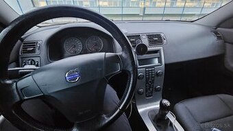 Volvo v50 2.0D - 8