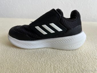 sandálky + tenisky veľkosť 24 - 8