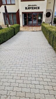 Ponúkam čistenie dlažby, plotov, fasád,hrobov - 8