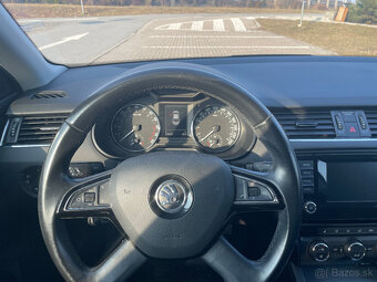 Predám Škodu Octavia 1.6 TDI Elegance - 8