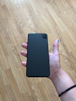 HONOR 200 - 8