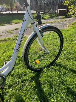 Liberty Strada 28” 3 SPD – mestský elegán za zlomok ceny - 8
