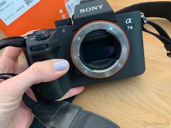 Sony Alpha a7 iii - 8