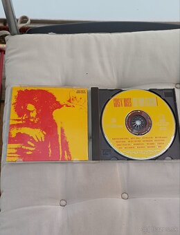 CD GUNS N' ROSES - USE YOUR ILLUSSION I - 8