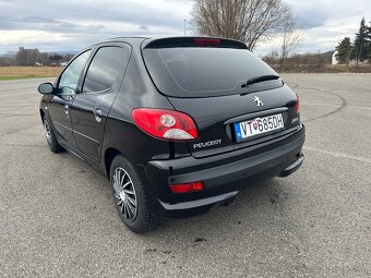 Peugeot 206+ - 8
