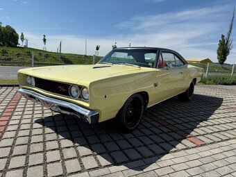 1968 Dodge Coronet R/T - 8