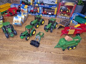 Hracky Bruder, auta, traktory, vlecky - 8