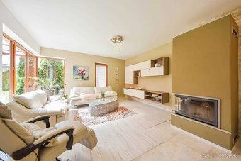 5 IZB RODINNÝ DOM S KRBOM a GARÁŽOU, BAZOVÁ ul. KOŠICE - 8