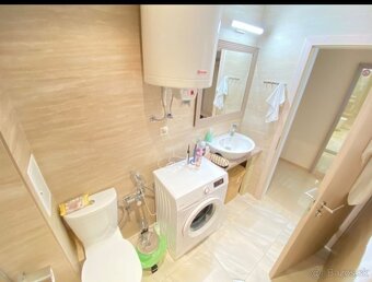 Štýlový 2 izbový apartmán v obľúbenom letovisku Zlaté Piesky - 8