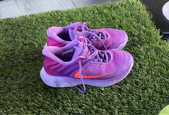 Nike, New Balance, Jordans 39(24,5 cm) - 8