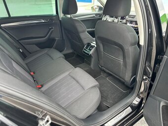 Škoda Superb Combi 2.0 TDI SCR Style DSG - 8