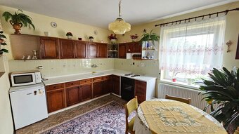 VIVAREAL DVOJGENERAČNÝ veľký rodinný dom s garážou, pozemo - 8