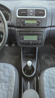 Škoda roomster 1.4 16V - 8