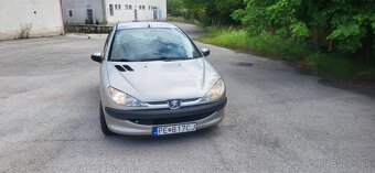 Peugeot 206 - 8