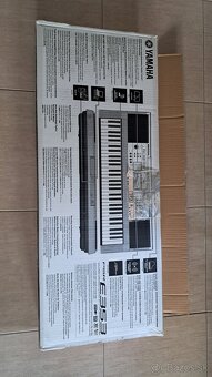 Klávesy Yamaha - 8