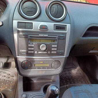 Predám Ford Fiesta - automat - 8