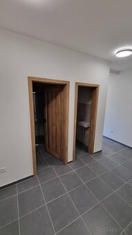 Na prenájom priestranný 2-izbový byt v centre Bytče – BD Pop - 8