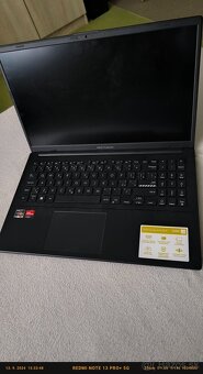 Asus Vivobook E1504FA-BQ615W - 8