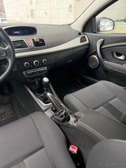 Renault Megane Coupe - 8