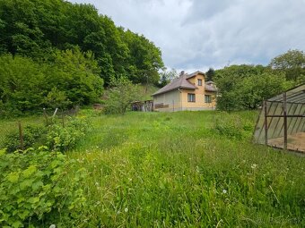 Dom + hosťovský dom, pod lesom, pozemok 2165m2, predaja - 8