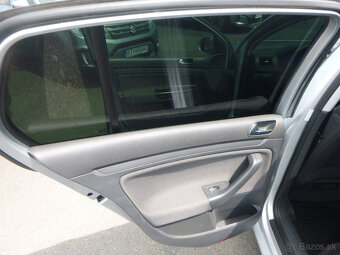 Volkswagen Golf 1,4i 16v 2004 - 8