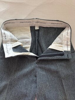 Zachovaly pánsky oblek - 8