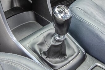 Hyundai i30 CW 1.6i CRDi HP 16V DOHC Style - 8