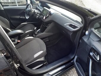 Peugeot 208 1.2 PureTech 60kW - 8