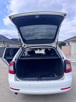 Škoda octavia II 1.6 DSG TDi - 8