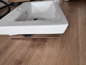 Umyvadlo závesné Villeroy & Boch Subway 2.0 - 8
