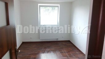 Pútavý 3 izbový byt po kompletnej rekonštrukcii v Lehote - 8