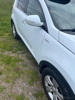 KIA sportage 2.0 CRDI 2011 - 8