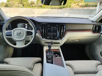Volvo V60 D4 Inscription AWD A/T - 8