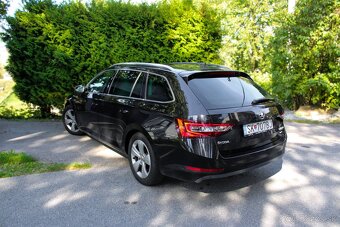 Škoda Superb Combi 2.0 TDI 190k 4x4 L&K DSG,Webasto,Canton - 8