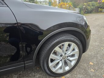 Predam Touareg 2015 Facelift 3,0Tdi 150Kw chip na 210kw plne - 8