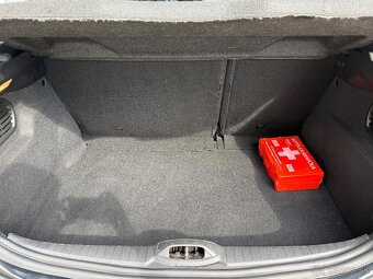 Peugeot 208 1.6 HDI Allure - 8