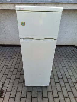 Pekná chladnička z mrazničkou v BA dovoz zdarma - 8