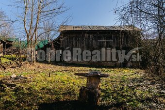 PREDAJ: Stavebný pozemok so starším rodinným domom v Halíči, - 8