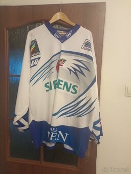 Hokejové dresy - 8